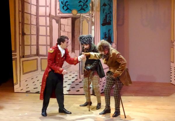 Le Revizor d'après Nicolas Gogol, un truculent spectacle de la Compagnie des Gens