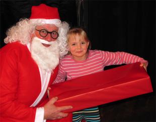 Noël avant l’heure pour les enfants du village