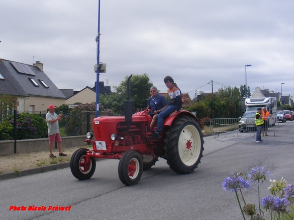 "La fête des moissons" à Lanneur en Bretagne, de belles photos de Nicole Prévost