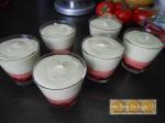 Verrine de cerises aux biscuits roses de Reims et mousse à la pistache