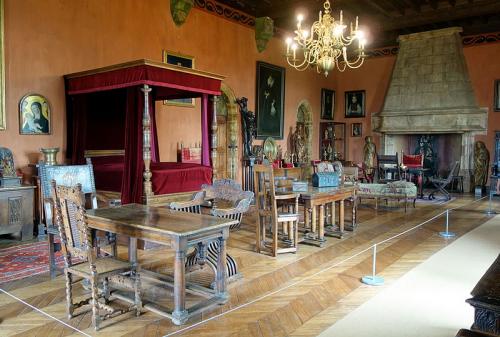 Le château de Castelnau-Bretenoux  (Lot)