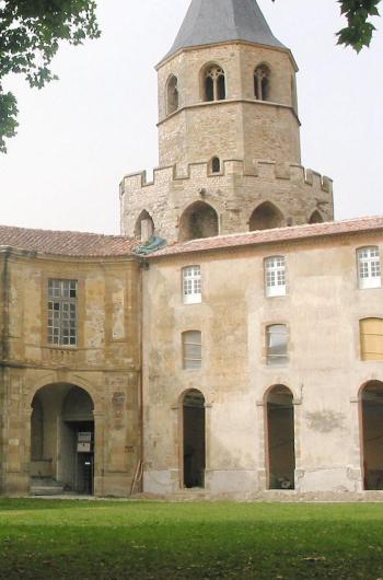 HUGUES AUFRAY ET SORÈZE