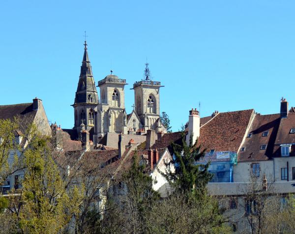 Visite de Semur-en-Auxois avec Régine