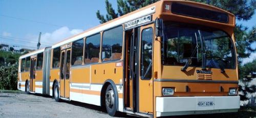 Bus articulé - O 305 G de la STP à Poitiers, réformé.jpg