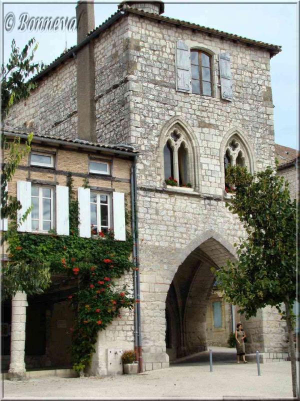 Monflanquin Lot-et-Garonne maison dite du Prince Noir 14ème siècle