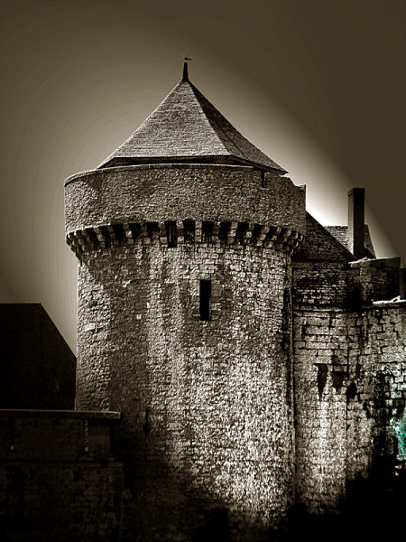 Fantomes-au-Vieux-Chateau-Creation-personnelle.jpg