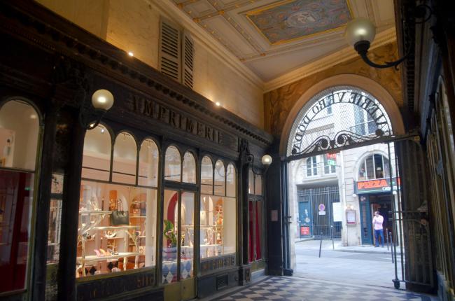 ☻ Les passages couverts de Paris (du Palais Royal à la Bourse) avec Générations 13