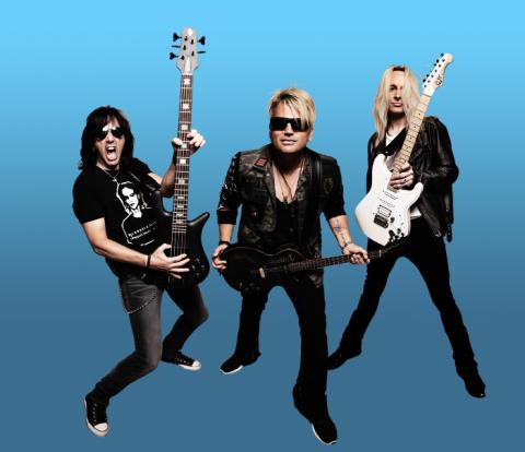 THE DEFIANTS - "Go Big Or Go Home" Clip