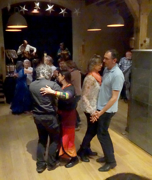 Une soirée contes, danse et musique a eu lieu au fournil des Epis d'Antide...