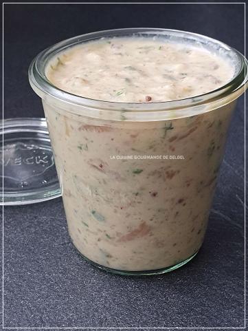 TERRINE DE POULET A LA PISTACHE