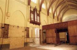 * L’abbaye Saint-Rémy à Rochefort