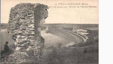 LES REMPARTS D'IVRY-LA-BATAILLE (Eure)