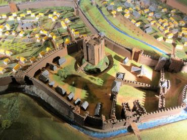 LES REMPARTS DE VERNEUIL-SUR-AVRE (Eure)