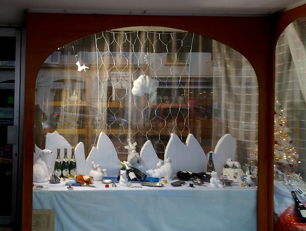 Les commerçants châtillonnais ont réalisé de belles vitrines pour les fêtes de fin d'année 2015
