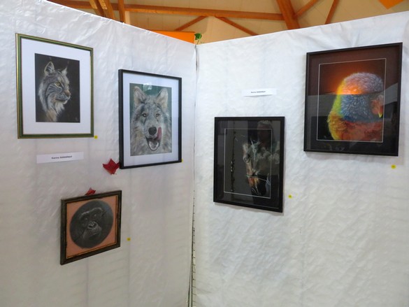 Au Salon d'Automne de Chamesson en 2024, 35 peintres ont présenté 165 tableaux, tous plus beaux les uns que les autres !