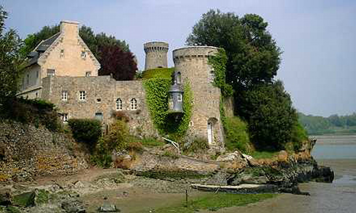 château de Préhou