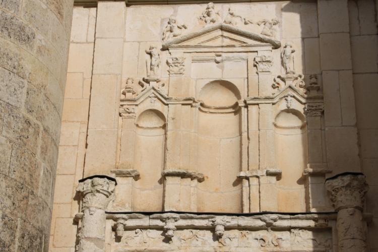 LE VILLAGE DE MONTRÉSOR