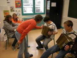 Initiation et découverte des musiques traditionnelles