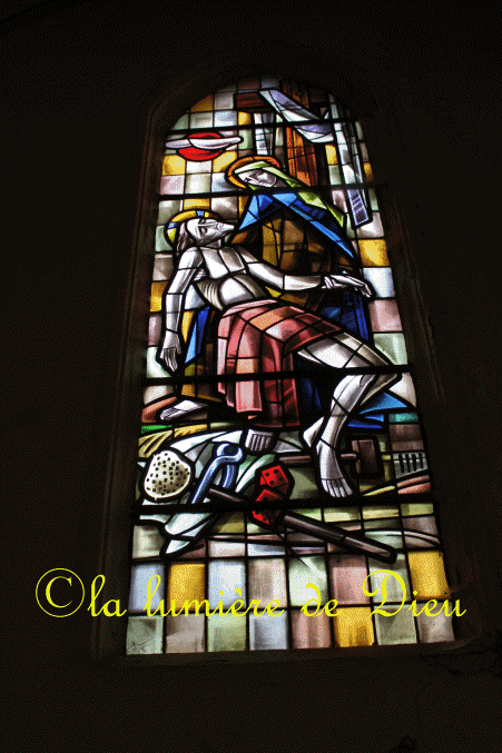 Chièvres (Belgique) Notre-Dame de la Fontaine