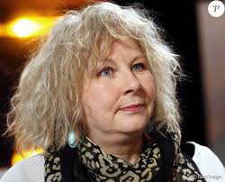 Résultat de recherche d'images pour "yolande moreau"