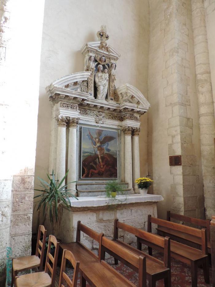 l'Abatiale de Saint Jouin de Marnes (79)