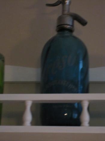 range  ciseaux  et aiguilles de Betty 008