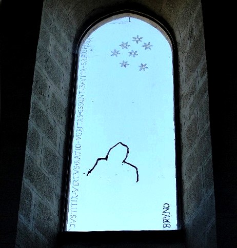 Un  pèlerinage à l'ermitage de Sèche-Fontaine , où vécut Saint Bruno.