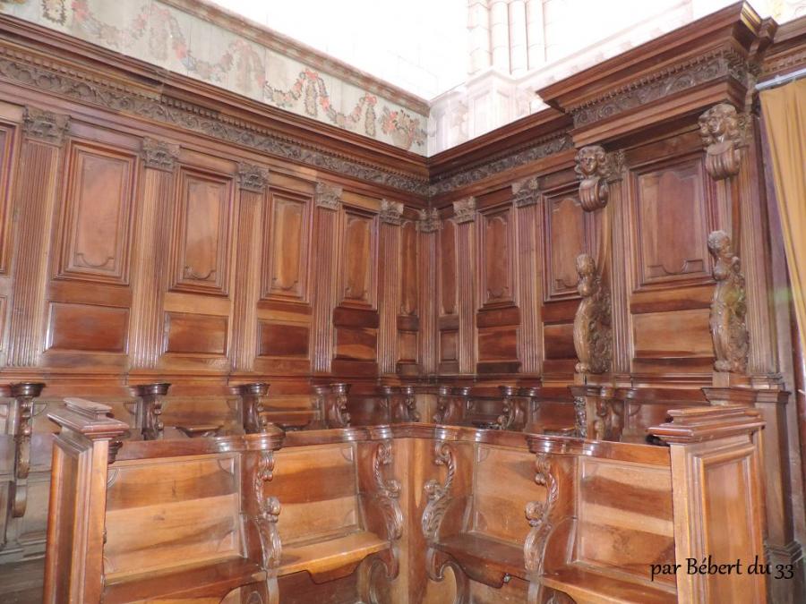 l'abbaye Saint Etienne de Bassac dept 16