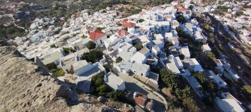 SKYROS la Chora