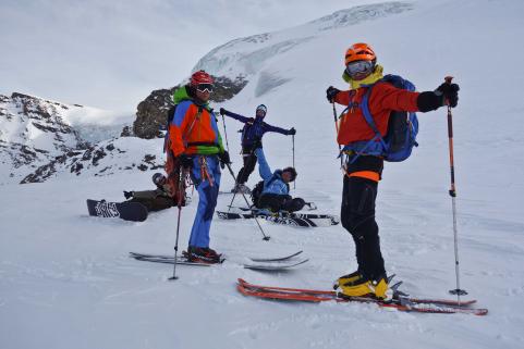 L'ALBARON 7° 6' 6.75" E 45° 20' 0.44" N