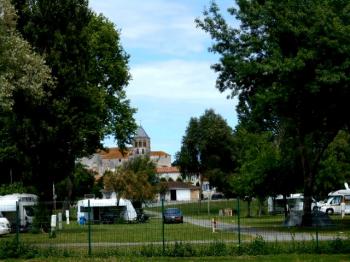Saintes " une ville d'histoire " au bord du fleuve la  Charente ….." 3 "