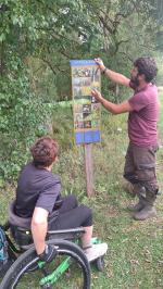 une rando ensemble sur la réserve naturelle régionale afin tester la joelette 12/10/23.