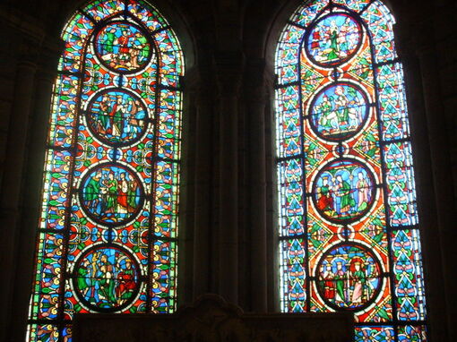 Basilica di saint Denis vetrata 04.JPG