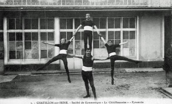 Quelques cartes postales anciennes de la Châtillonnaise Gymnastique