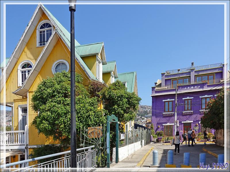 20/03/2022 : suite de la balade dans les ruelles de la colline Cerro Conception - Valparaiso - Chili