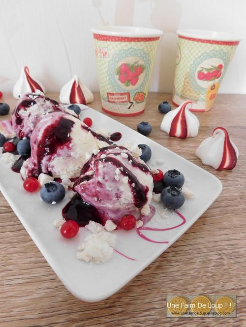 Glace aux fruits rouges façon vacherin