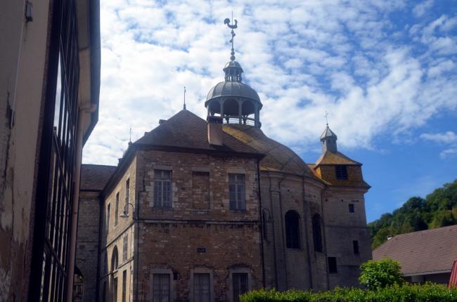Vacances jurassiennes avec Arlette : Sains-les-Bains et Arc-et-Senans