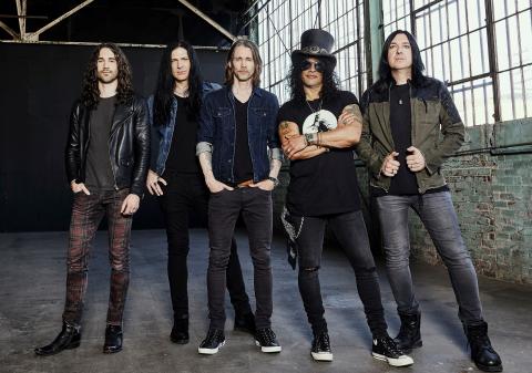 SLASH FEATURING MYLES KENNEDY AND THE CONSPIRATORS - "Call Off The Dogs"