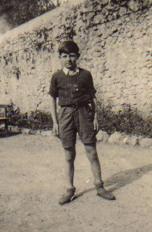 Jean Ro. , un gamin de Paris