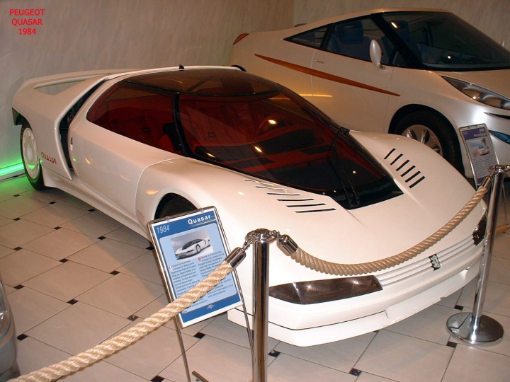LES CONCEPT CARS PEUGEOT