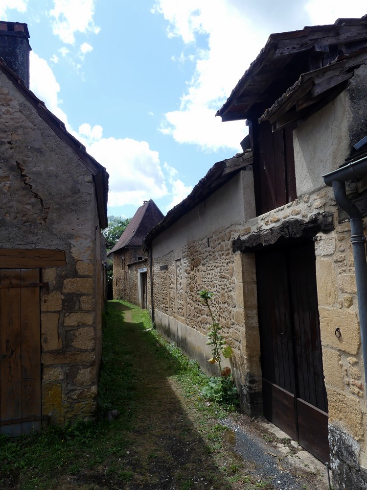 Ruelle aux fermes