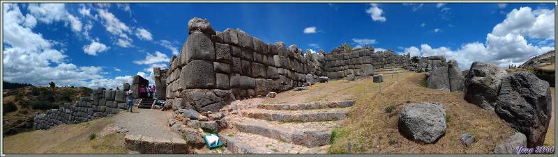 Le deuxième rempart de la forteresse Sacsayhuamán - Cuzco - Pérou