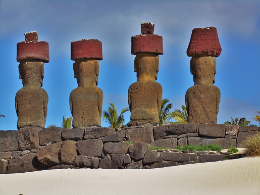 la fesse cachée des moais