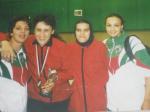 2003 Feddag et Touil au Caire avec des joueuses du Ahly