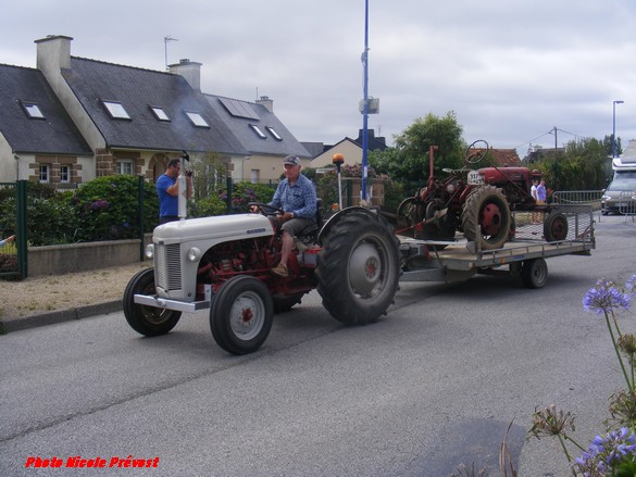 "La fête des moissons" à Lanneur en Bretagne, de belles photos de Nicole Prévost