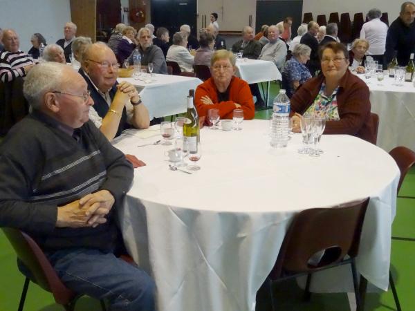 Le repas des Aînés a eu lieu dimanche 23 novembre 2014 salle Luc Schréder