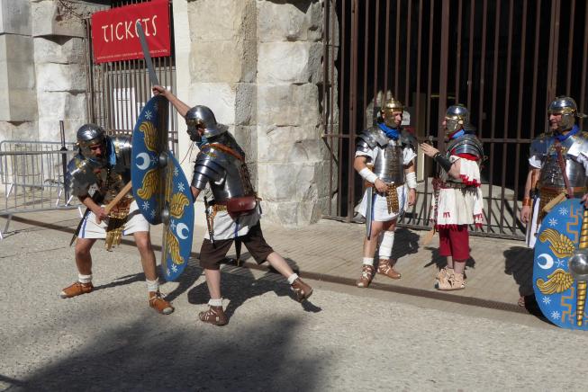 Fêtes Romaines à  Nîmes par ANNE.L