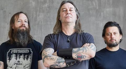 HIGH ON FIRE - Les détails du EP Bat Salad