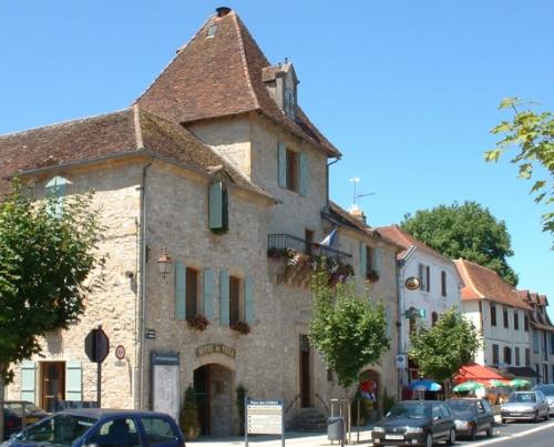Bretenoux  (Lot)