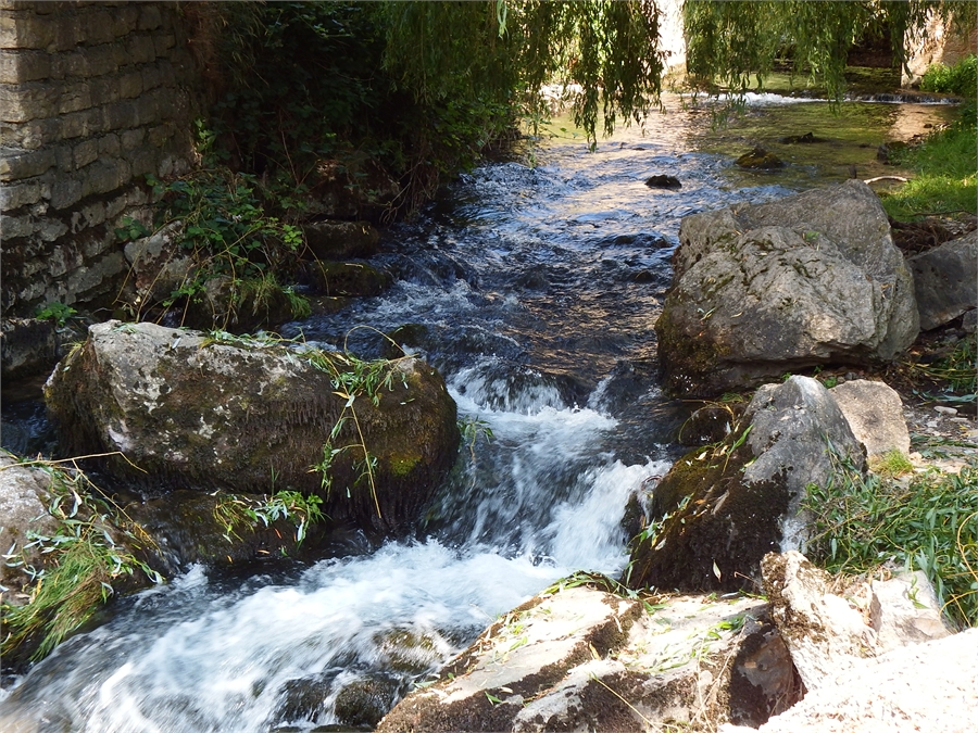 Saint Héminie , le site des canoés-Kayak
